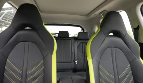 Asientos del Friday PHEV