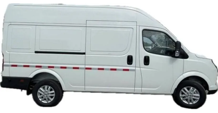 Detalle exterior de la Van K33 Refrigerado