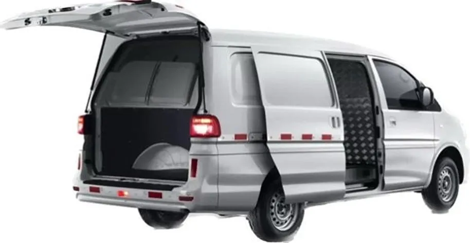 Dongfeng Van M5 EV 400 vista lateral